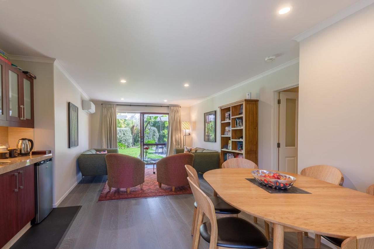 Accent House Luxury Boutique Bed & Breakfast Mapua Exterior photo